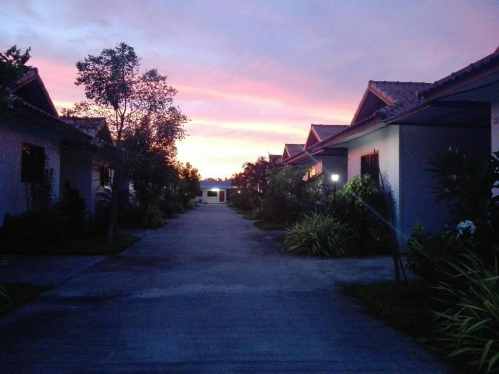 Nangrong Garden Home Exterior photo